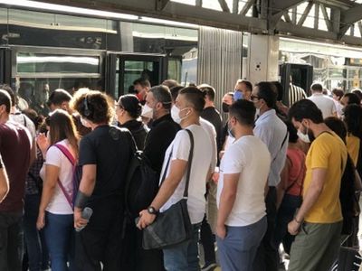 Toplu Taşımalardaki Yoğunluk Dikkat Çekti