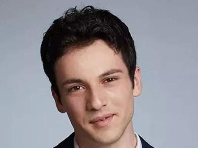 Tozlu Yaka dizisi Çağrı kim? Ahmet Haktan Zavlak kimdir, kaç yaşında? Ahmet Haktan Zavlak hangi dizilerde oynadı?