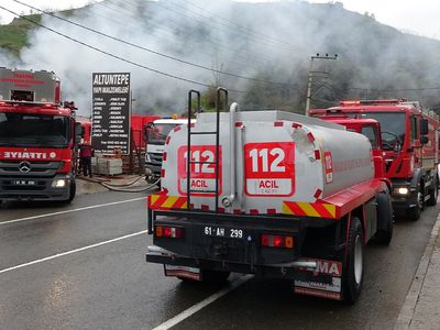 Trabzon'da korkutan yangın: Alevler kontrol altına alındı