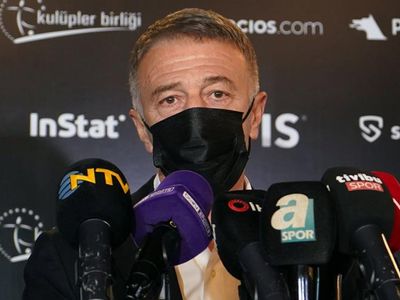 Trabzonspor Başkanı Ahmet Ağaoğlu, Süper Lig'in tescili konusunda çıkan haberlerin suni gündem oluşturmak için ortaya atıldığını söyledi