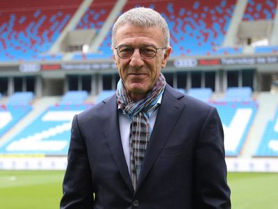 Trabzonspor Başkanı Ahmet Ağaoülu'ndan Taraftarlara Sabır Çağrısı!