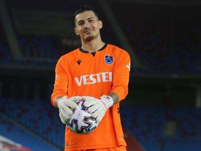 Trabzonspor kaptanı Uğurcan Çakır'ın Süper Lig şampiyonluğu hakkında söyledikleri büyük beğeni topladı