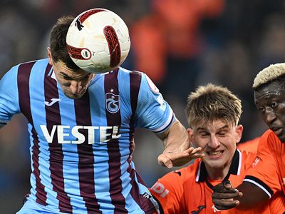 Trabzonspor kupada turladı: Evinde Başakşehir'i mağlup etti