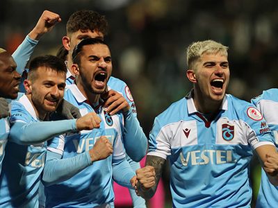 Trabzonspor, Murat Cem Akpınar'ın Giresunspor'a transferini duyurdu!