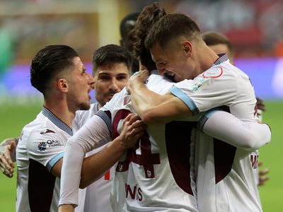 Trabzonspor üçüncülüğü korudu: Kayserispor'u mağlup etti
