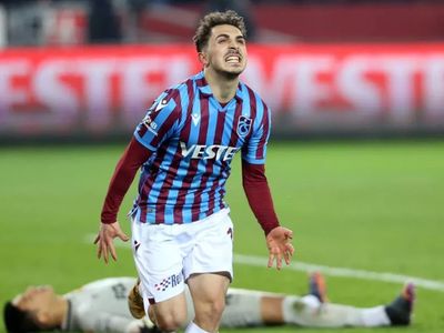 Trabzonspor'da Abdülkadir Ömür, tarihin en erken şampiyonluğunu kazanmak istediklerini söyledi!