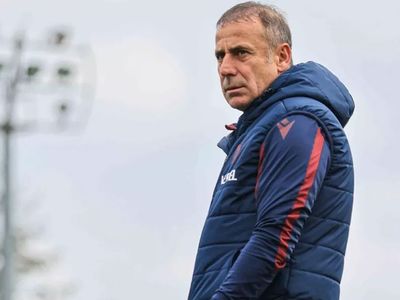 Trabzonspor'da Abdullah Avcı Kasımpaşa Maçından Önce Futbolcularına Uyarılarda Bulundu!