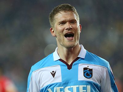 Trabzonspor'da Andreas Cornelius, bu sezonu iki kupayla kapatmak istediklerini söyledi