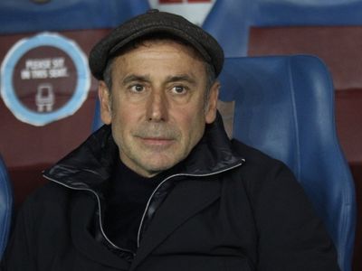 Trabzonspor'da Fenerbahçe derbisi öncesi Abdullah Avcı'dan oyun planı hakkında futbolcularına uyarı!
