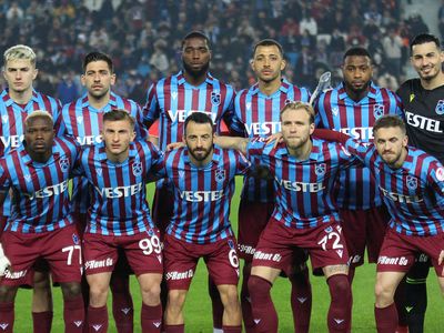 Trabzonspor'da Fenerbahçe derbisinde forma giyebilecek olan isimler belli oldu!