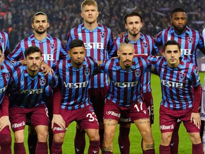 Trabzonspor'da yapılan testlerde bir futbolcunun Koronavirüs testi pozitif çıktı!
