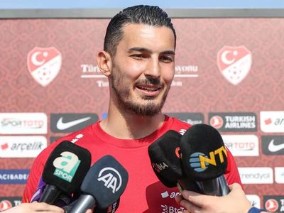 Trabzonspor'un başarılı file bekçisi Uğurcan Çakır'dan Milli Takım kampında çarpıcı açıklamalar! Dünya Kupası ile ilgili pişmanlığını açıkladı