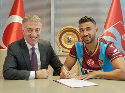 Trabzonspor'un yeni transferi Mahmoud Trezeguet'in bordo mavili ekibe imza atabilmek için fedakarlık yaptığı ortaya çıktı