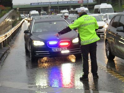 Trafik Ekipleri Kent Genelinde Denetim Gerçekleştirdi