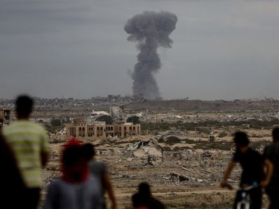 Trump: “Ateşkes Hâlen Yürürlükte” Gazze Bombalanırken Gerçeklik Nerede?