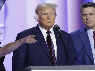 Trump, suikast girişimi sonrası resmen açıkladı: Başkanlık seçimlerinde aday olacak
