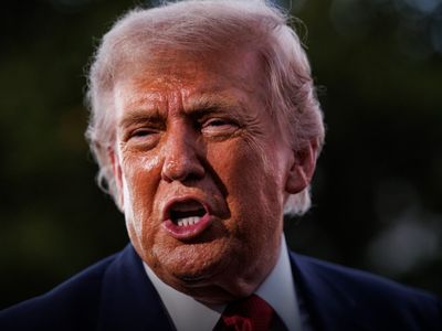 Trump'tan İran'a "Hürmüz Boğazı'nı kapatmayın" uyarısı