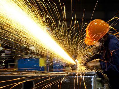 TÜİK beklenen sonuçları açıkladı! Sanayi üretimi yıllık bazda yüzde 9,1 arttı