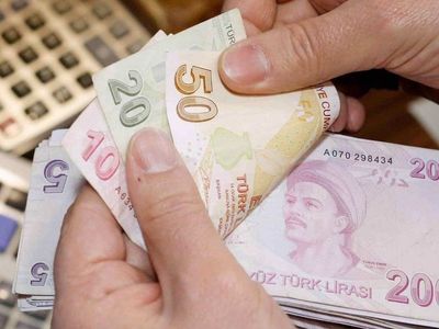 Tüketici kredileri için paketler duyuruldu! 5 bin TL ve 7.500 TL 12 ay vade imkanı ile kredi başvurusu başladı! TC kimlik numarası ile 2 dakika içinde kredi imkanı