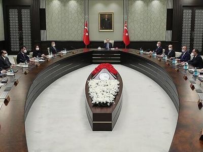 Tüm Gözler Kritik Kabine Toplantısında! Cumhurbaşkanı Erdoğan Pazar Yasağı Hakkında Konuşacak
