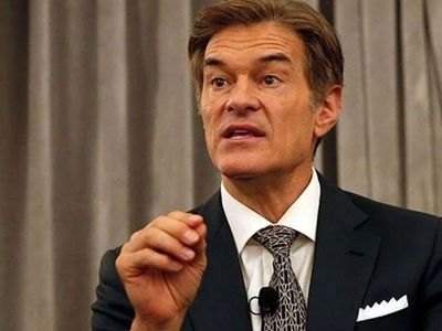 Türk Asıllı Kalp Cerrahı Mehmet Öz Donald Trump'ın Partisi Üzerinden Siyasete Girmeye Hazırlanıyor!