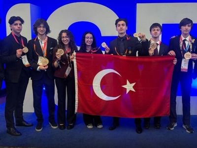 Türk gençlerinden uluslararası bilim yarışmasında büyük başarı