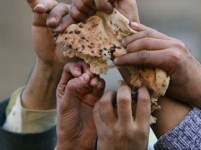 TÜRK-İŞ yoksulluk sınırını açıkladı: Asgari ücretin 3 katı!