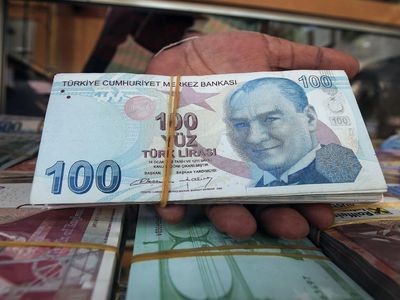 TÜRK-İŞ’ten asgari ücretlileri ilgilendiren açıklama: ‘Biran evvel küpün altını kapatmak lazım’
