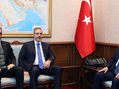 Türk Milli Savunma’nın en önemli 3’lüsü bir araya geldi!