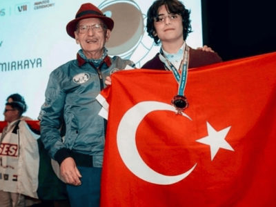 Türk Öğrenciden ABD’de Dünya Birinciliği: Yusuf Demirkaya’ya “Absolute Winner” Ödülü