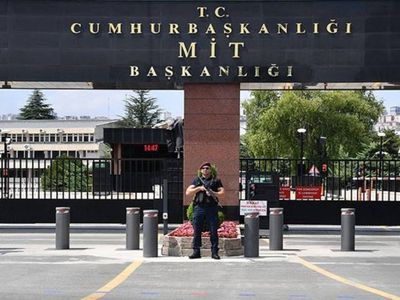 Türkiye aleyhinde propaganda yapıyorlardı: MİT’ten 3 Fransız casusa operasyon