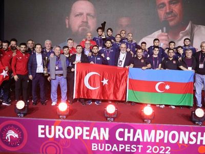 Türkiye ata sporunda başarılara devam ediyor: Güreş serbest stilde takım halinde Avrupa ikincisi oldu!