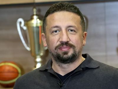 Türkiye Basketbol Federasyonu Başkanı Hidayet Türkoğlu, Bahçeşehir Koleji'nin Avrupa'da finale yükselmesiyle gurur duyduklarını söyledi