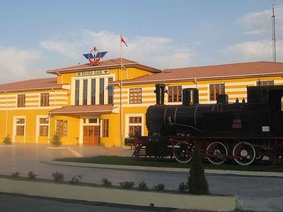 Türkiye Cumhuriyeti Devlet Demiryolları'ndan Sivas'a uyarı: "Yüksek gerilim verilecektir!"