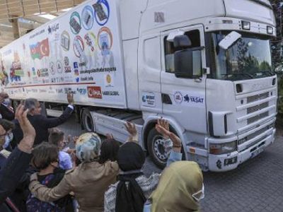 Türkiye Dağlık Karabağ'daki Çocuklara Karavan Hediye Etti