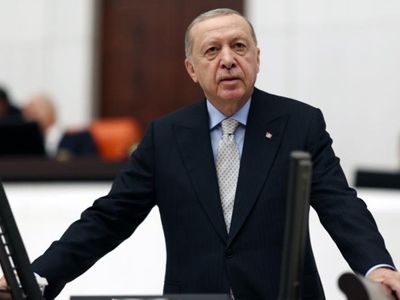 Türkiye Diz Çökmez” Cumhurbaşkanı Erdoğan’dan Meclis açılışında net mesaj: “Terörle pazarlık yapmayız, her sorunu çözer, her oyunu bozarız!”