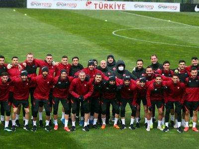 Türkiye Dünya Kupası Elemelerinde Hollanda'yı Konuk Ediyor