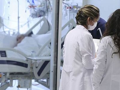 Türkiye’de Günlük Koronavirüs Vaka Sayısında Rekor Artış: 100 Bini Aştı