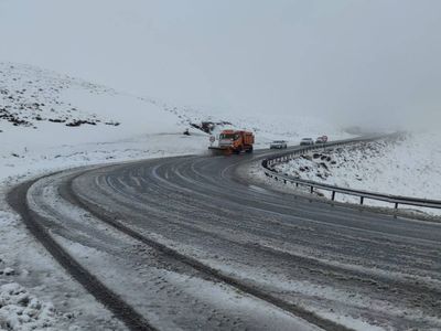 Türkiye’de kar yağışı başladı: Van’da ulaşıma kar engeli