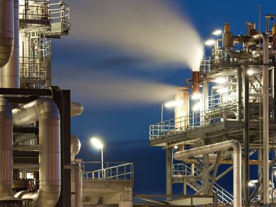 Türkiye’den 2 yeni doğal gaz anlaşması! Bakan Bayraktar açıkladı!