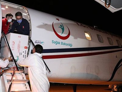 Türkiye'den KKTC'ye 40 Bin Doz Koronavirüs Aşısı Gönderildi