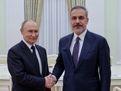 Türkiye'nin Barış Diplomasisi:  Hakan Fidan'ın Stratejik Rusya Ziyareti