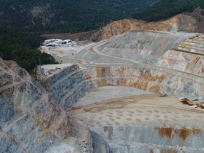 Türkiye’nin dev şirketleri altın madeni bulmak için kolları sıvadı