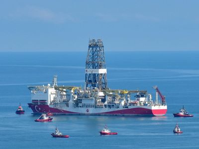 Türkiye’nin doğal gaz keşfi diğer ülkeleri de harekete geçirdi: Türk kuyusuna doğru ilerlemeye başladılar