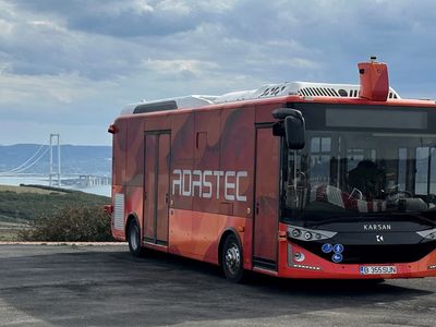 Türkiye'nin Otomotivdeki Yeni Gururu: ADASTEC'in Sürücüsüz Otobüs Başarısı
