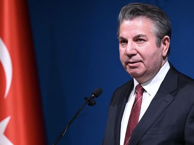 Türkiye'nin Washington Büyükelçiliğine Sedat Önal atandı