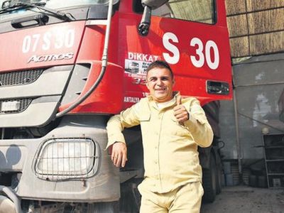 Türkiye'yi Ağlatan Kahraman İtfaiye Eri Konuştu