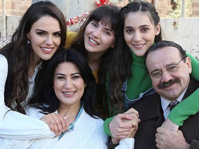 Üç Kız Kardeş canlı izle Kanal D Üç Kız Kardeş dizisi 5.bölüm tek parça izle