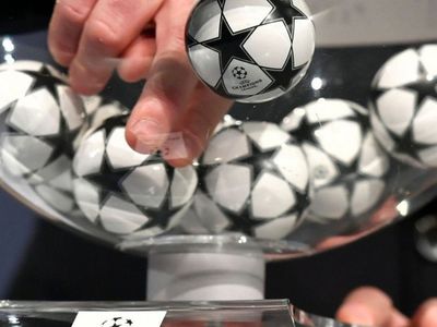 UEFA Şampiyonlar Ligi'nde Tekrar Edilen Kurada Eşleşmeler Belli Oldu!