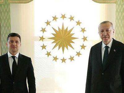 Ukrayna Devlet Başkanı Zelenskiy Huber Köşkü’nde Başkan Erdoğan ile Bir Araya Geldi